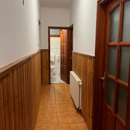Dombi Vendeghaz Homestay Nyiregyhaza