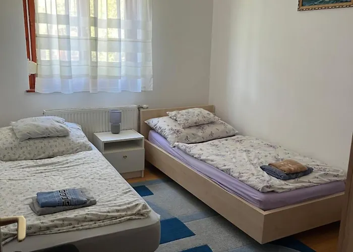 בית אירוח Dombi Vendeghaz Nyíregyháza